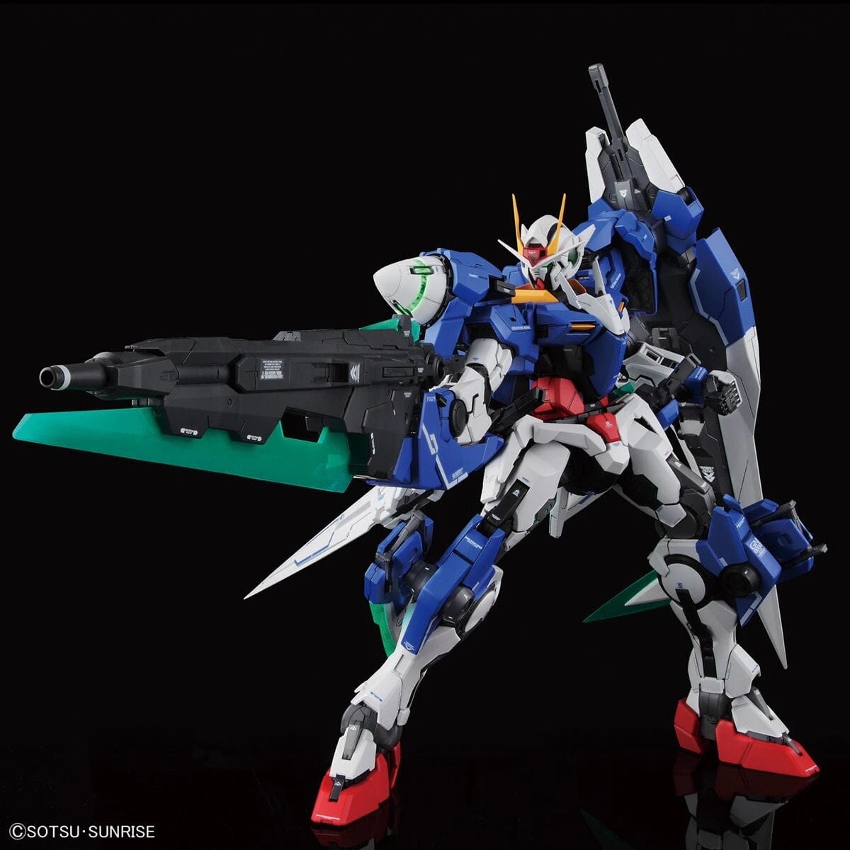 Bandai PG 1/60 00 Gundam Seven Sword/G 6 Bandai PG 1/60 00 Gundam Seven Sword/G - Image 4