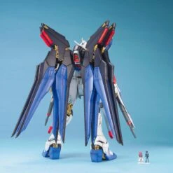 Bandai MG /100 ZGMF-X20A Gundam Strike Freedom -Children Toy Store 155 705 s je10u8sykqta8sugj6e54v601s71