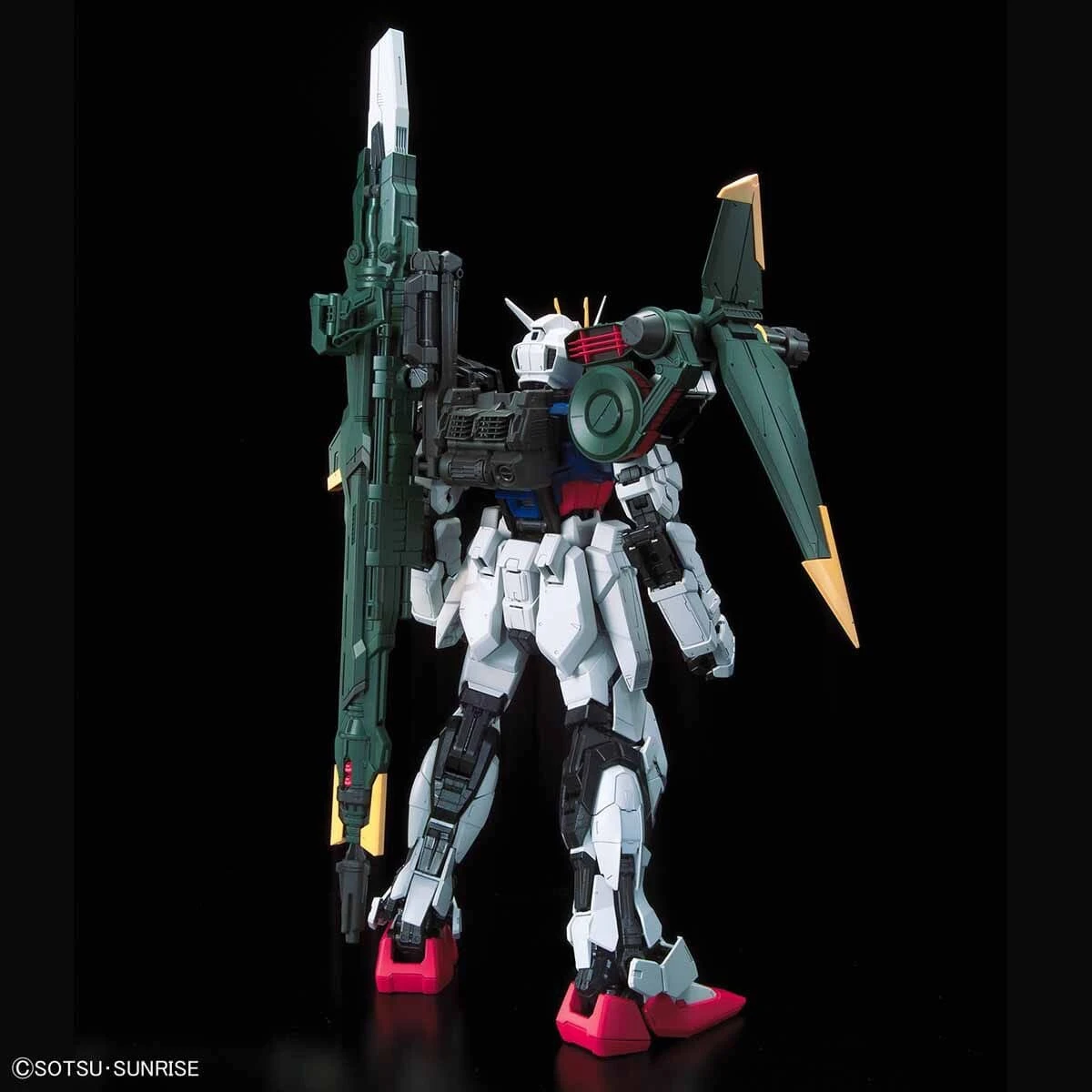 Bandai PG 1/60 Perfect Strike Gundam 11 Bandai PG 1/60 Perfect Strike Gundam - Image 9