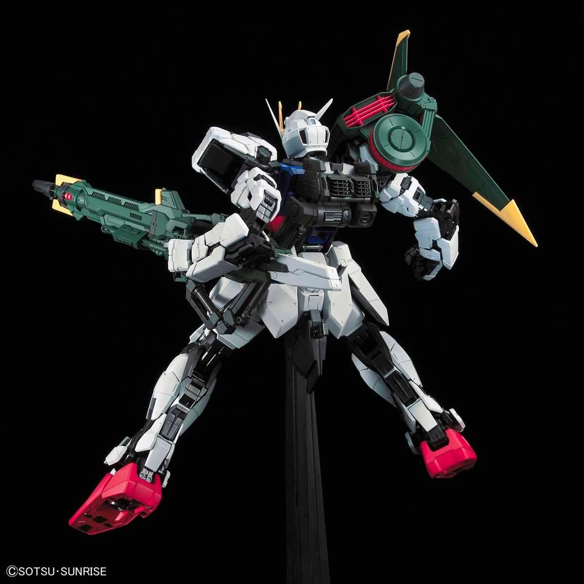 Bandai PG 1/60 Perfect Strike Gundam 13 Bandai PG 1/60 Perfect Strike Gundam - Image 11